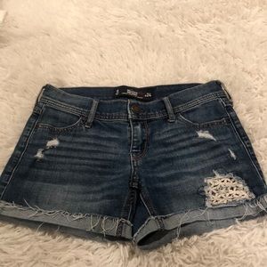 Hollister MIDI short